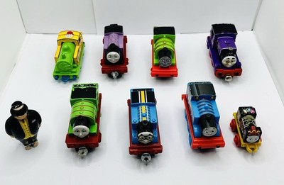 8 x Thomas und seine Freunde gemischtes Zug Konvolut & der fette Controller Restposten