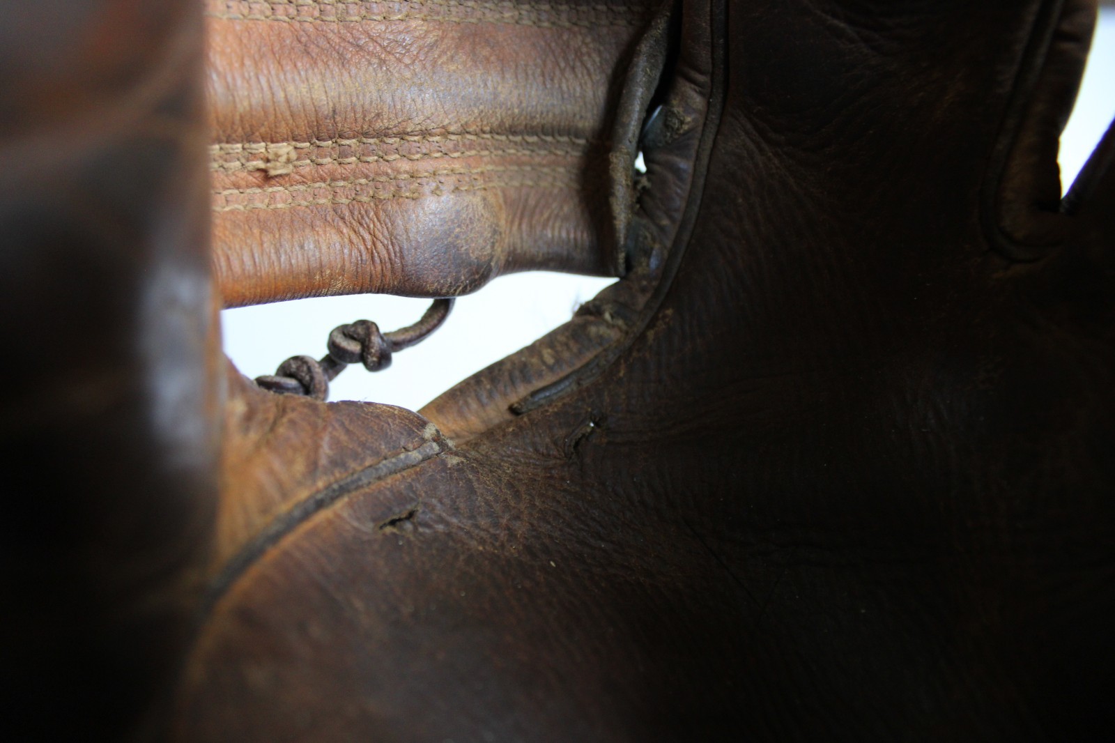 VTG J.C. Higgins Leather  Model # 1638  RHT Baseball Glove Sears Roebuck CO