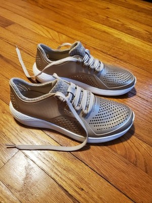Crocs LiteRide Pacer Champagne Sneaker Shoe Womens Size 8 Champagne l