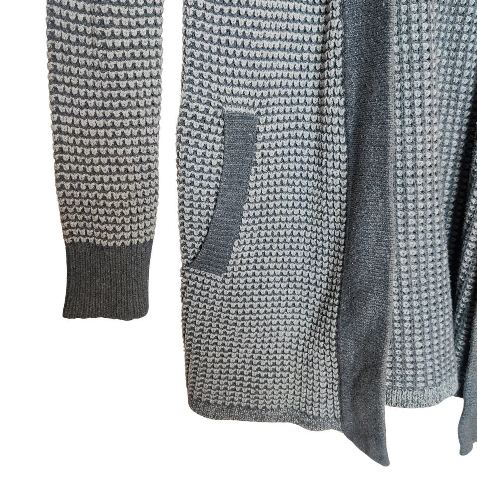 Cárdigan Suéter Toad & Co Denim Reciclado Tejido Waffle Gris Pequeño Largo Line Foto 4 de 4