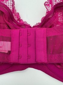Victoria's Secret Unlined Strapless Bra Fuchsia Pink Lace Underwire Size 38D NWT