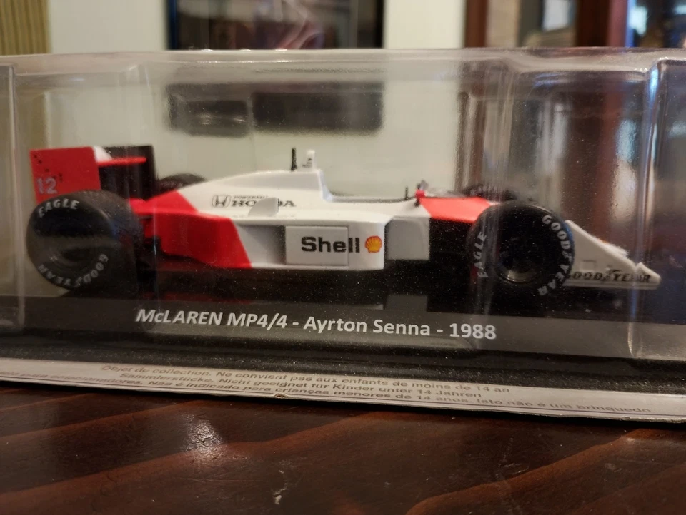 1:24 McLaren MP4/4 Ayrton Senna 1988 Le Grandi Formula 1 F1 - Immagine 3 di 4