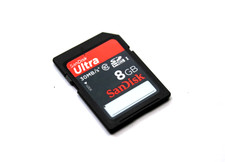 SanDisk Ultra 8GB, Class  30MB/s - SDHC UHS-I Card - Retail - SDSDU-008G-A11