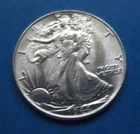 1944 LIBERTY WALKING SILVER HALF DOLLAR, AU/BU CONDITION.