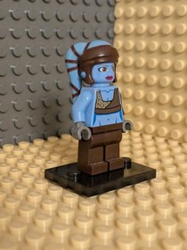 LEGO Star Wars Aayla Secura Clone Wars SW0284 From Set 8098 Authentic Minifigure