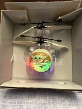 Star Wars The Mandalorian The Child Grogu Baby Yoda Motion Sensing Helicopter