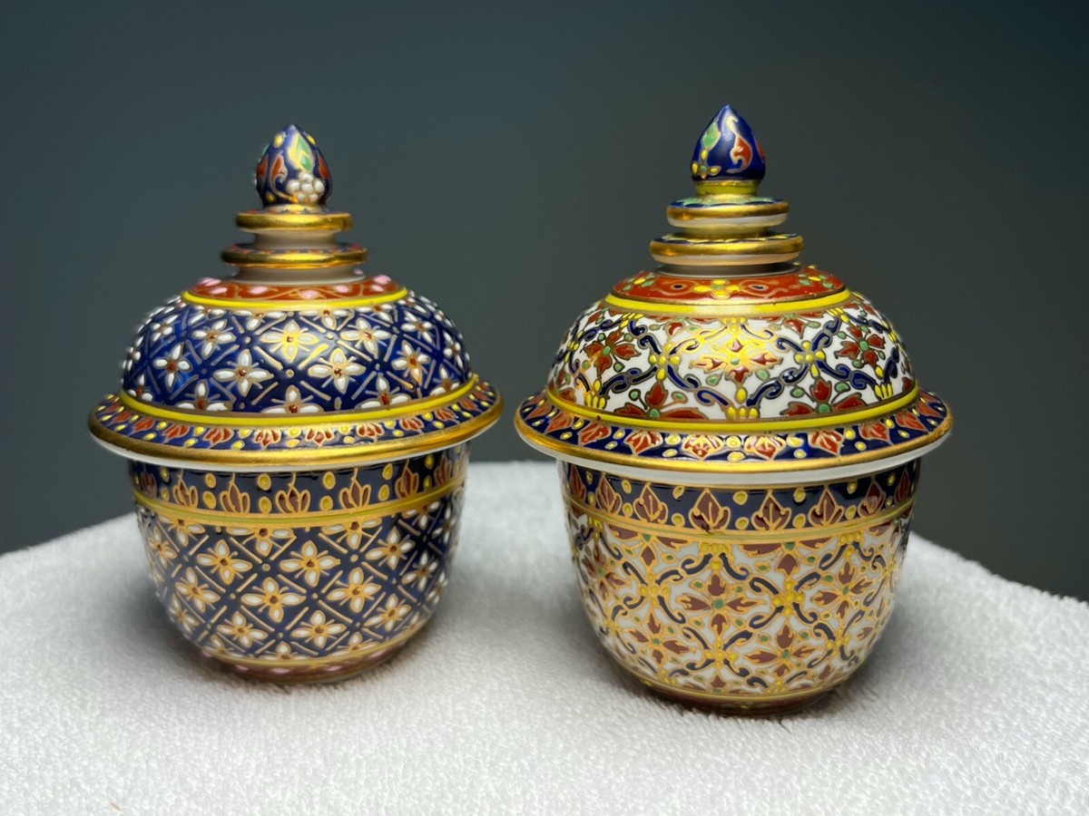 Hand painted in Thailand ハンドペイント 金彩 花文様皿 Narai Phand Hand Painted Teacups from Thailand (Set of 2) | eBay