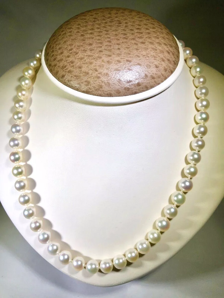 Mikimoto Pearl Necklace 8 8.5 MM 18 inch 18 kt Gold Clasp