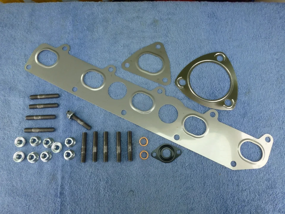 Land Rover TD5 Exhaust Manifold Gasket+Extended Studs+Nuts-Defender-Discovery 2 - Image 3 of 4