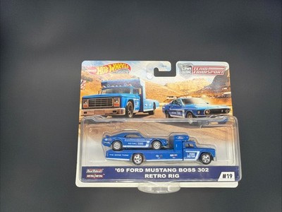 Hot Wheels Premium Team Transport '69 Ford Mustang Boss 302 Retro Rig (AJ76)