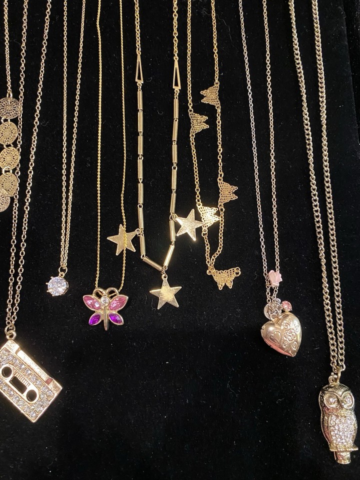 Preowned Lot Of 27 Cute Trendy Necklaces With Pendants Gold Tone Silver ...