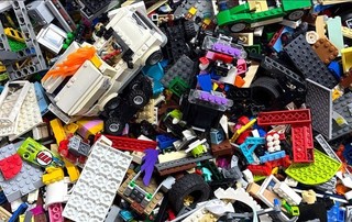 24 Lbs. of Unsorted Bulk LEGO and non LEGO Bricks Pieces and Parts