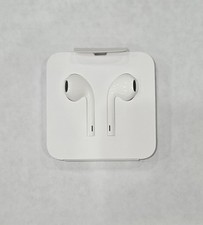 apple earphones wired lightning