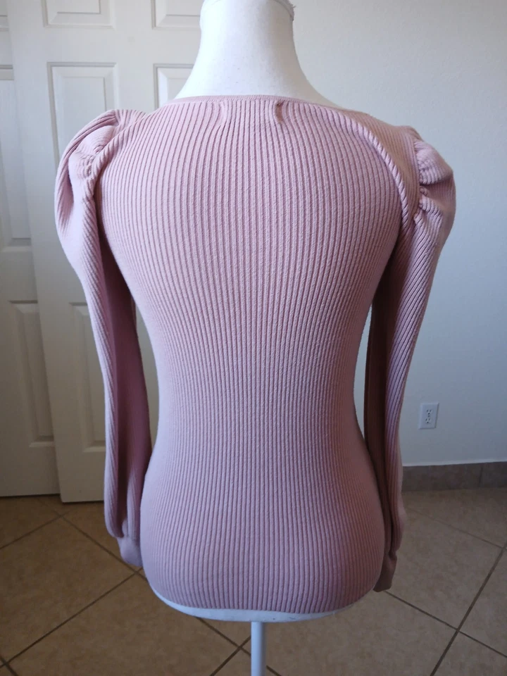 Questions? Womens Blouse Top Pink Sweet Neck Puff Sleeve Size Medium - Image 3 of 4