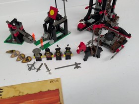 Lego Bull's Attack 6096 Knight's Kingdom 100% Complete Set 313 Pieces 4 Figures