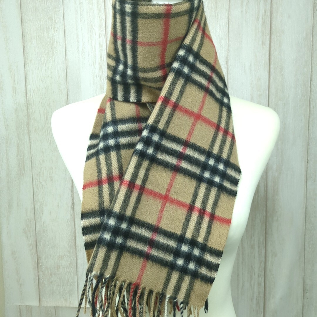 BURBERRY 100% Cashmere Scarf Nova Check Made in England BURBERRY 100% Cashmere Scarf Nova Check Made in England