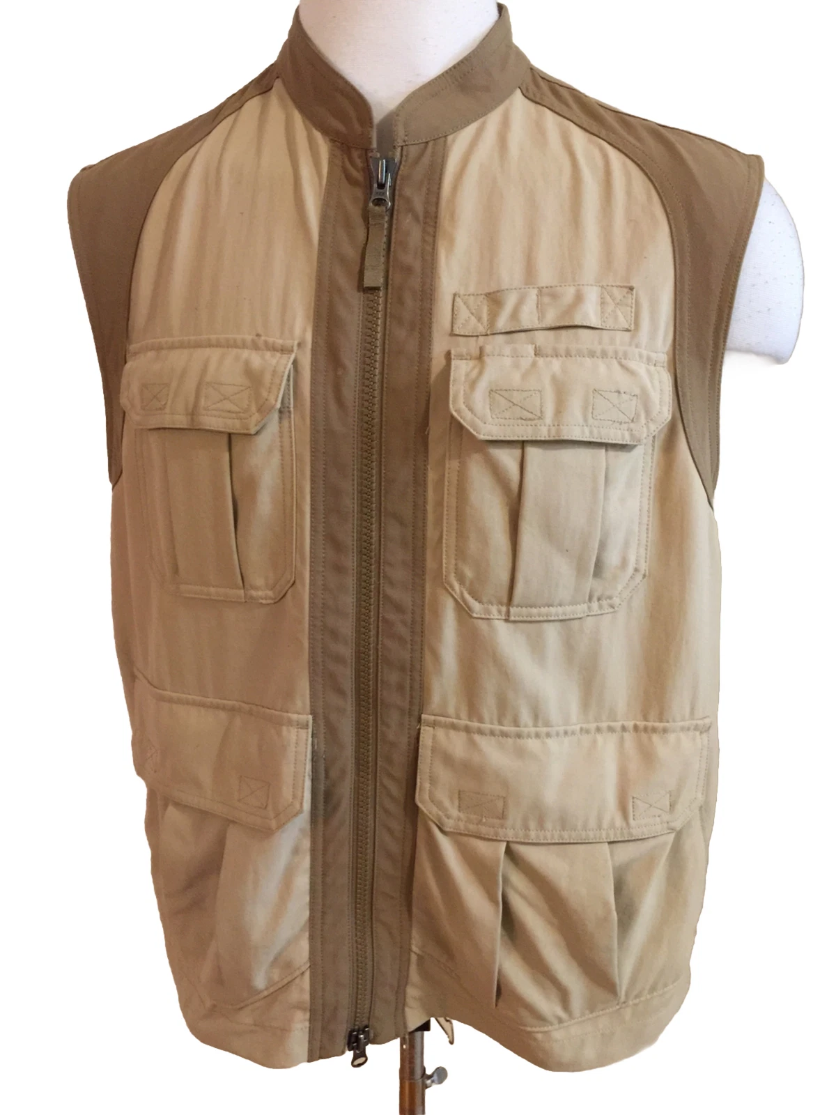 Duluth Trading Fishing Work Vest Jacket 2 Zipper Vest Vented Medium Men - Stain