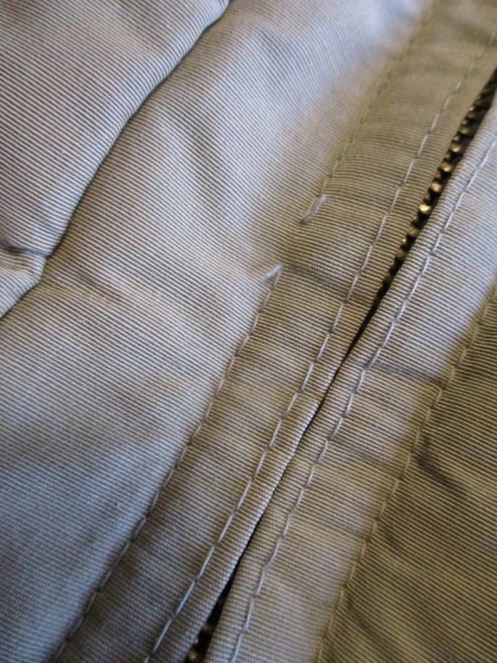 Eddie Bauer authentic vintage tan beige quilted parka ski jacket Medium - Image 3 of 4