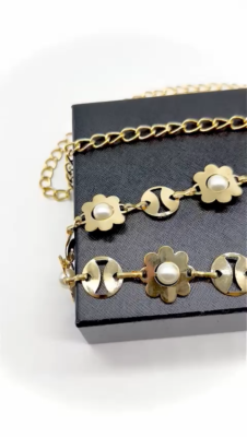 High Quality Metal Waist Chain Belt with Round Flower Pendant Boho European And American Fashion Metal Waist Chain With  main image 3