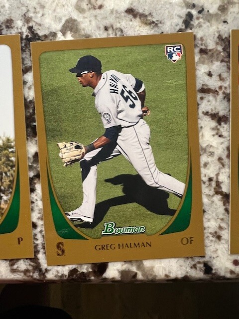 2011 BOWMAN MLB BASEBALL GOLD INSERT RC CARD SEATTLE MARINERS GREG HALMAN #198
