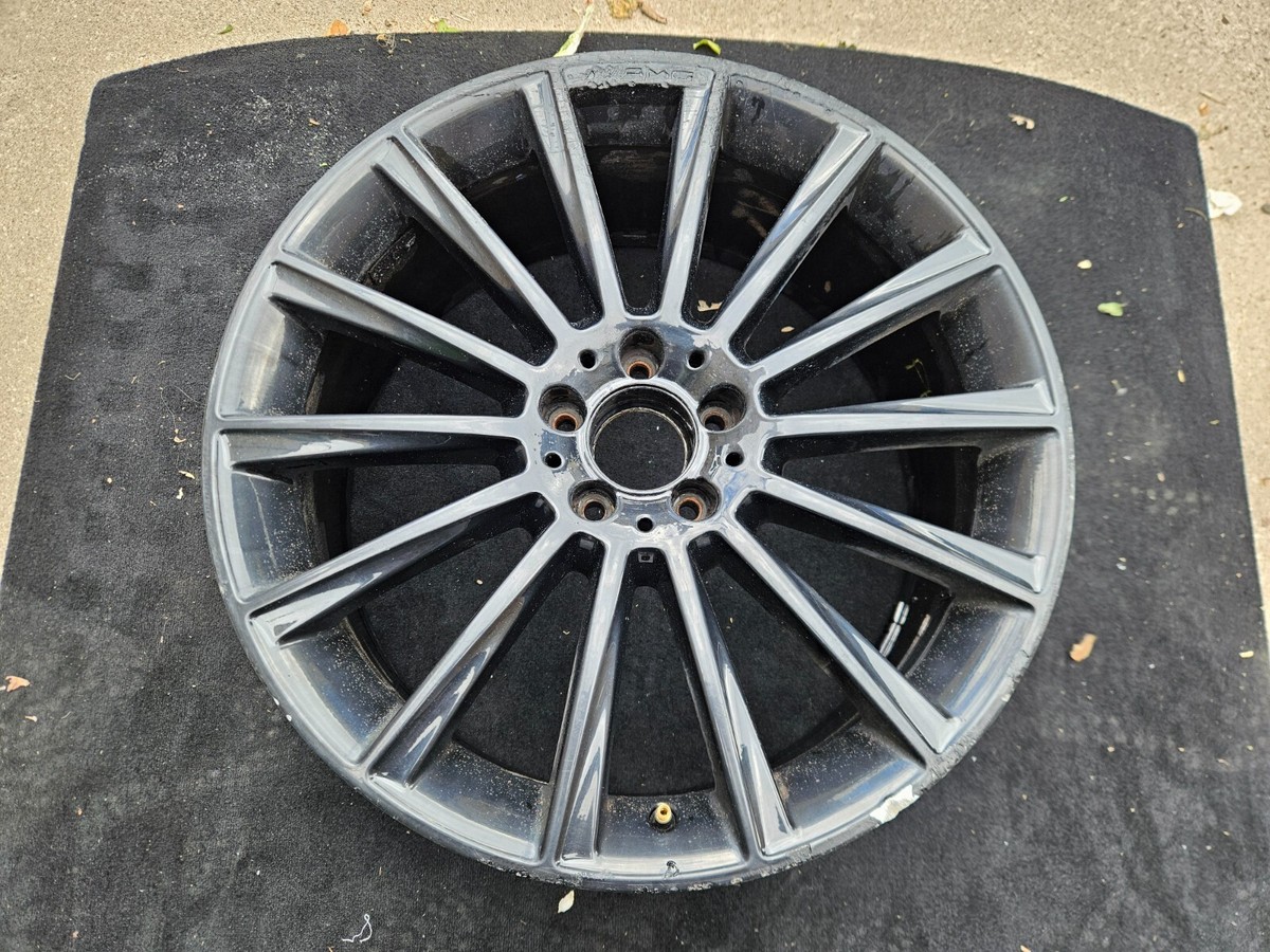 Original Mercedes-Benz AMG Alloy Rim 8.5Jx20 ET38 A2224010400 W222