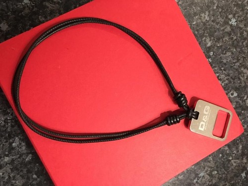 ORIGINAL MEN'S D&G BOTTLE OPENER DOG TAG. LEATHER STRAPS. GREAT CONDITION. - Picture 2 of 6