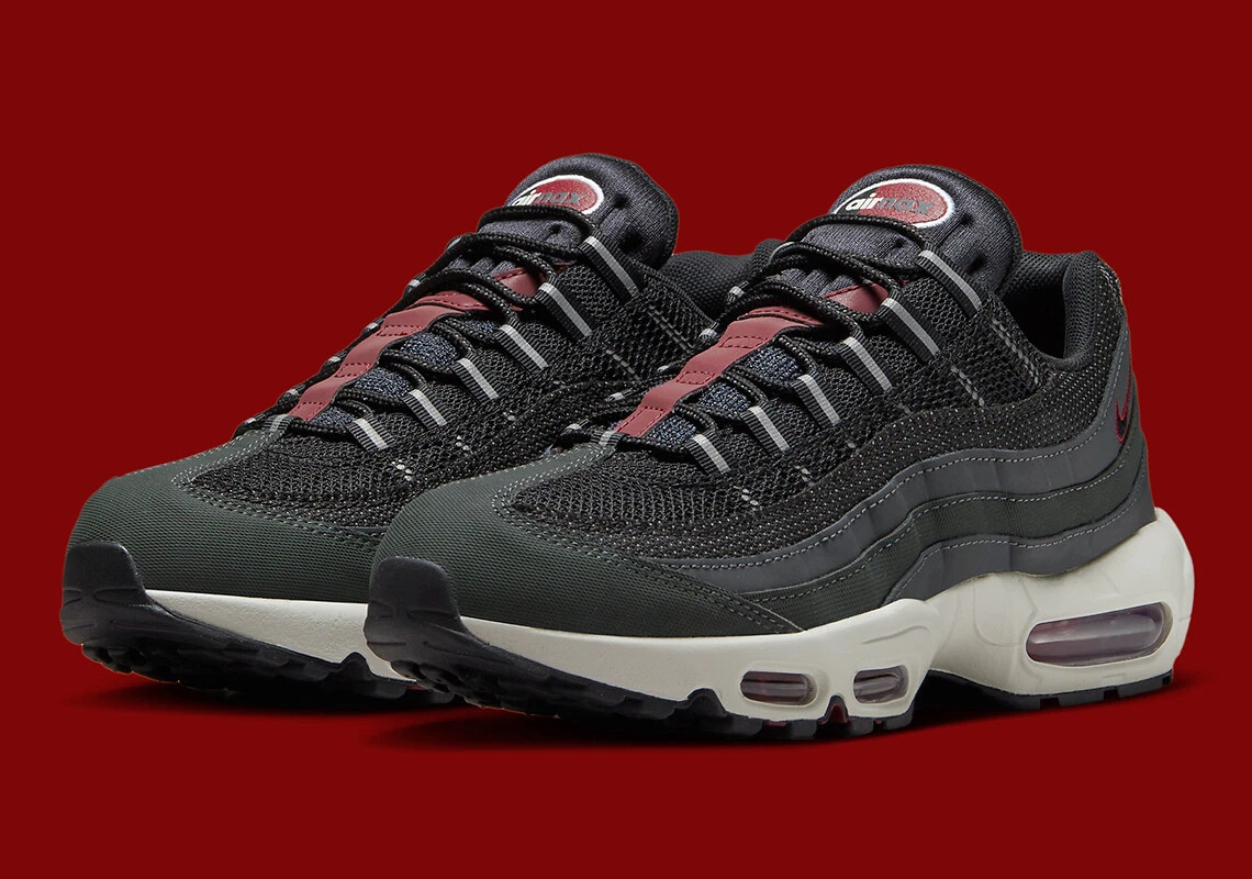 Nike Air Max 95 Essential Anthracite Black Team Red White DQ3982