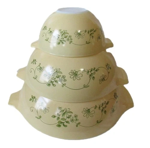 3 Vintage Pyrex Shenandoah Cinderella Bowls. 441,443,444. Made 1981-1986