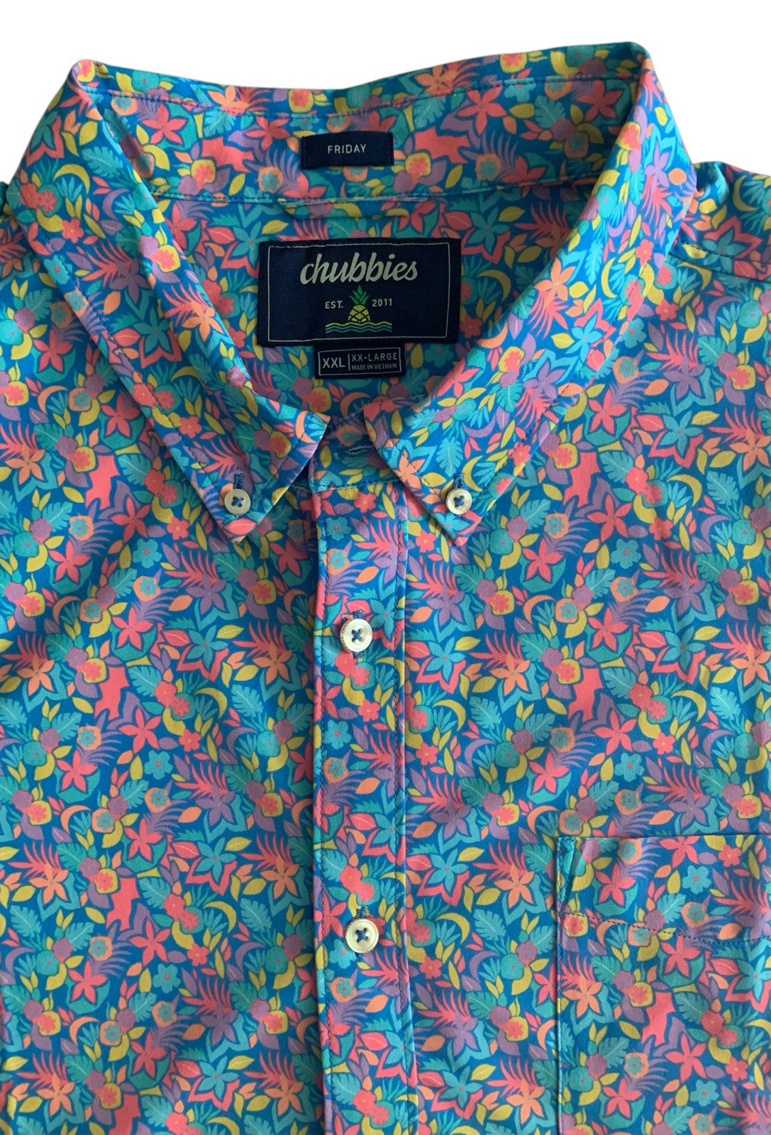 Chubbies Friday Performance S/S Button Up Shirt T… - image 2
