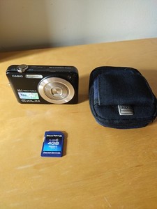 Casio Digital Camera Exilim EX-Z1080 10.1MP Black 4Gb card Tested *Read*