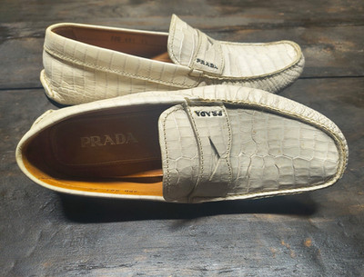 PRADA 2DD001 Ivory Croc-Embossed Leather Slip-On Loafers Mens US 7.5