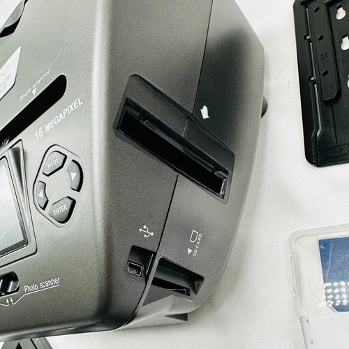 DIGITNOW Film & Photo Scanner4-in-1 Film Scanner with 2.4" LCD Screen Convert - Afbeelding 11 van 12