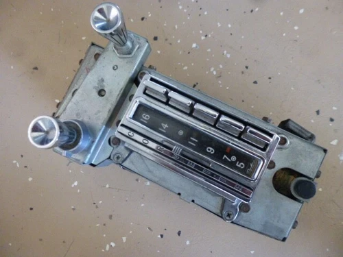 Nice Used 1963 Corvette AM Wonderbar Radio
