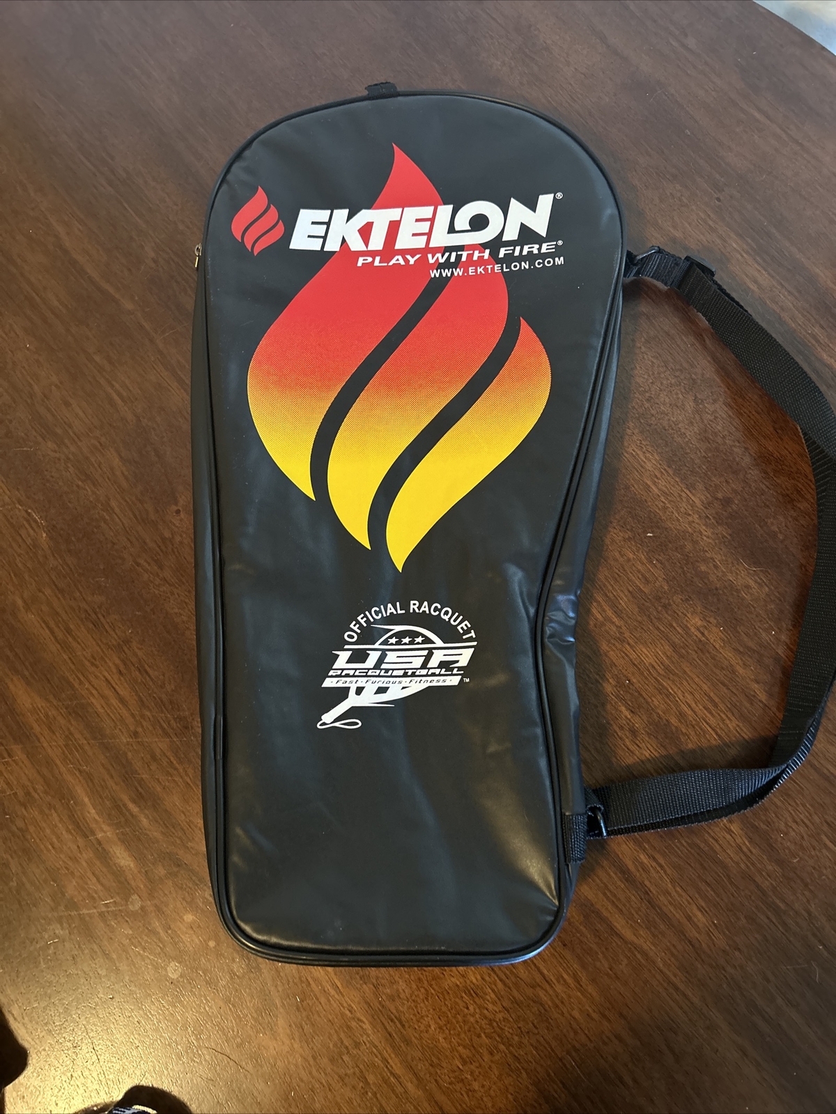 Ektelon Avenger Racquetball Racquet Longbody Powerfan Oversize 102 With