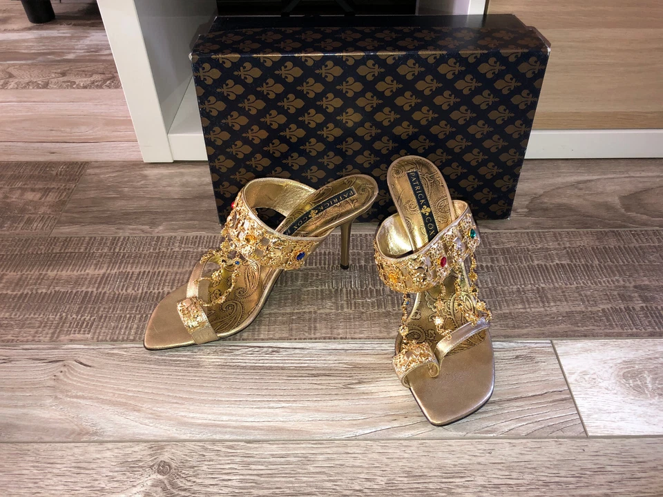 Sandalias de Cuero Dorado + Joyería PATRICK COX Talla 38 Nuevas en Caja Valor 450€ Foto 2 de 4