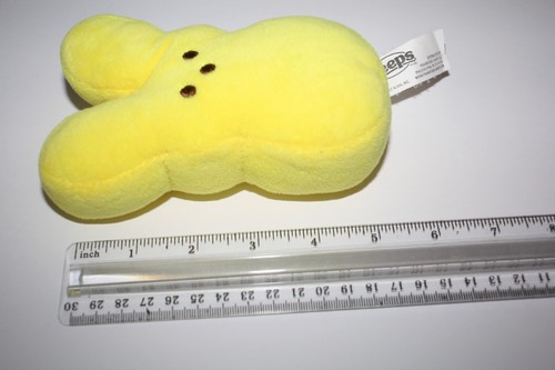 Peeps Plush Yellow Bunny Rabbit 2020 Just Born Easter Stuffed Animal Toy 6" - Picture 4 of 4