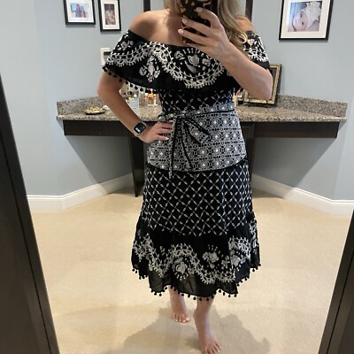 Anthropologie Dress Size 2 Embroidered Off The Shoulder Stunning