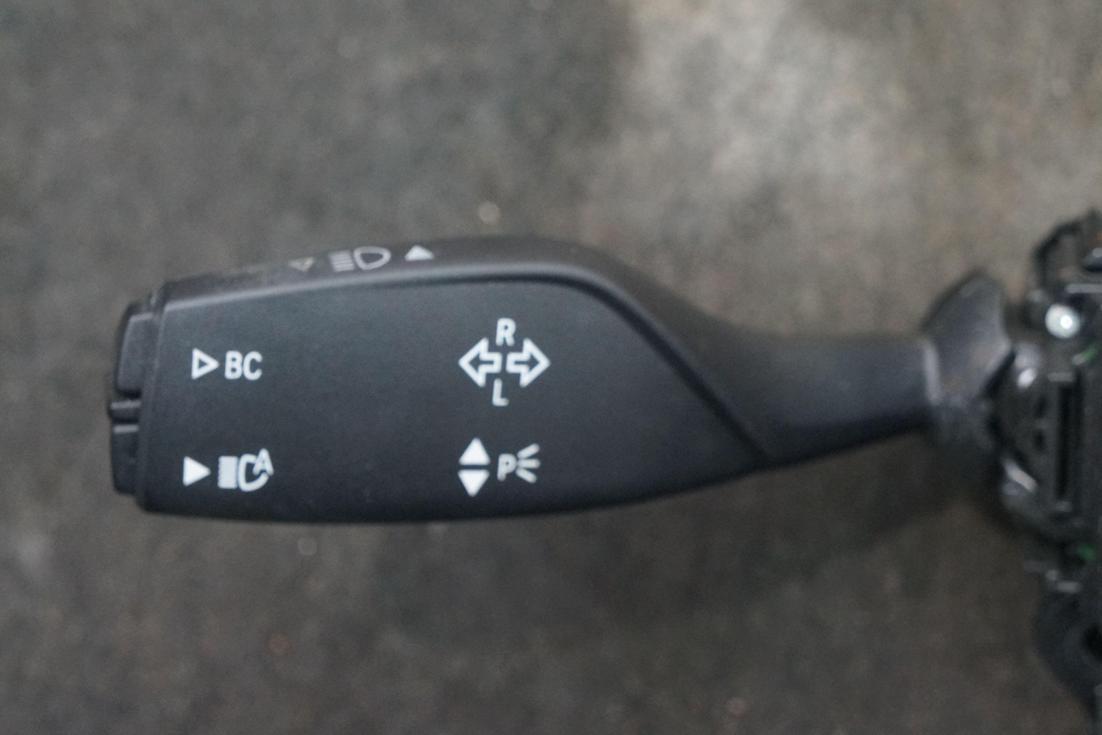 Steering Column Clockspring Wiper Lever Switch 61316833426 BMW i8 2014-19 X6
