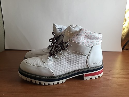 Nautica Frannie Boots Women's Size 9 White Faux Leather Lace Up Hiking Shoes