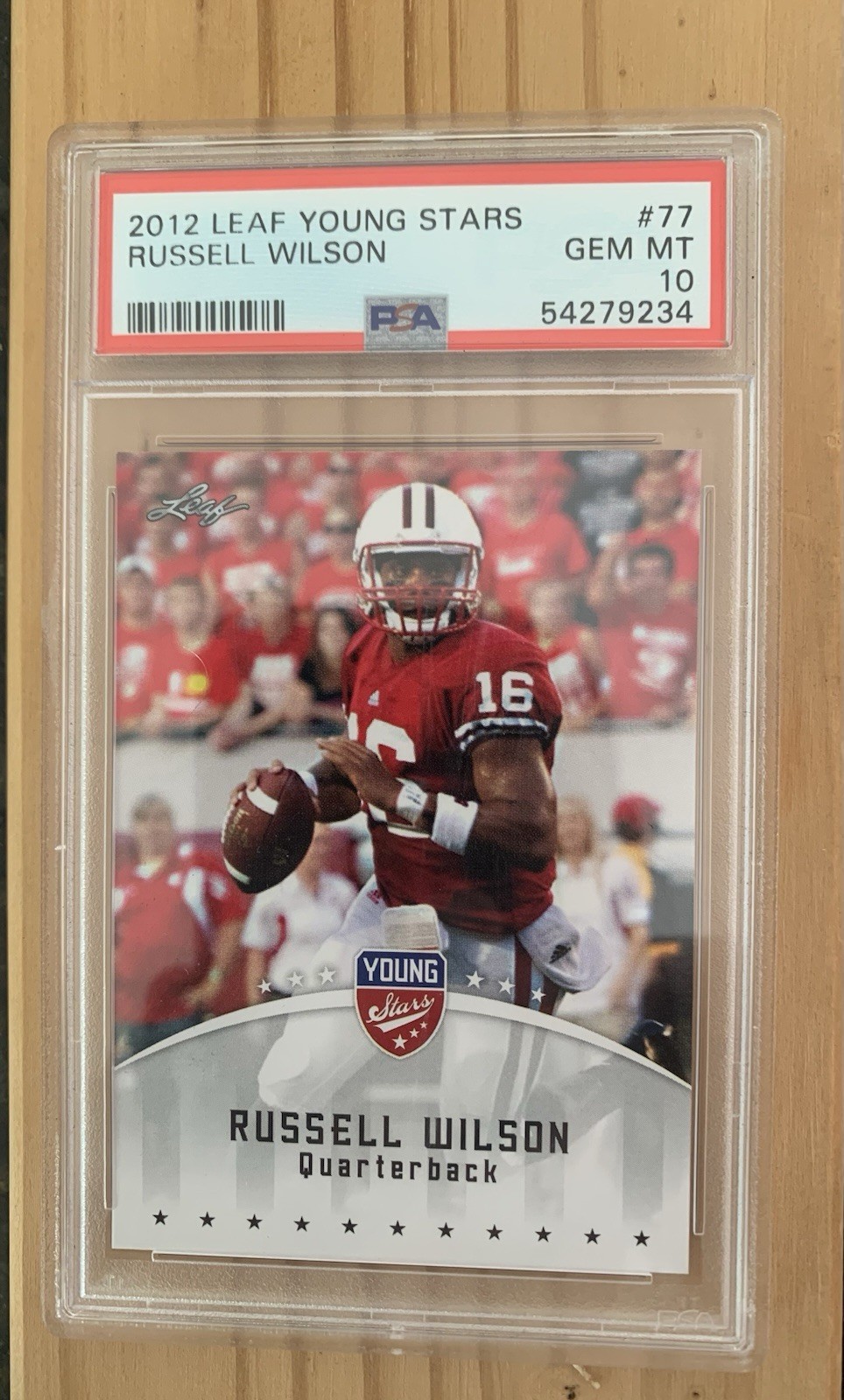 Russell Wilson Leaf Young Stars #77 Base