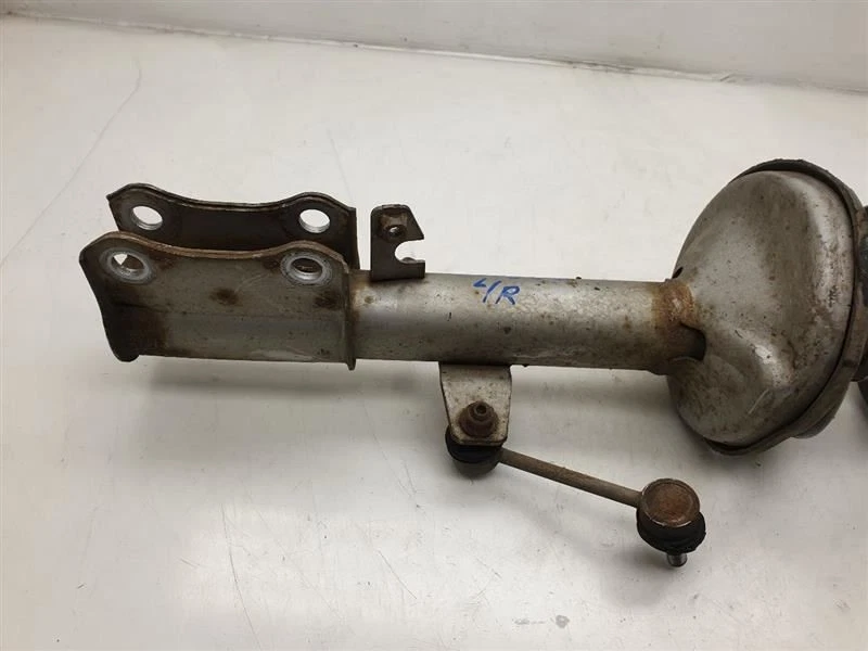 94-99 TOYOTA CELICA 1.8L TRACCIÓN DELANTERA EN EL LADO DEL CONDUCTOR PUNTAL TRASERO  Foto 4 de 4