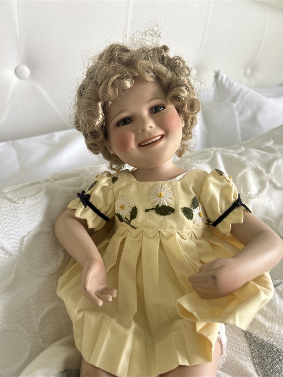 Danbury Mint 1998 Shirley Temple Doll Sitting Constance Vintage