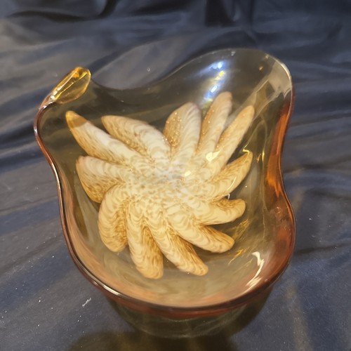 Mid Century Murano 7x9 In Rolled Copper Fleck Orb Form Bowl - Picture 16 of 17