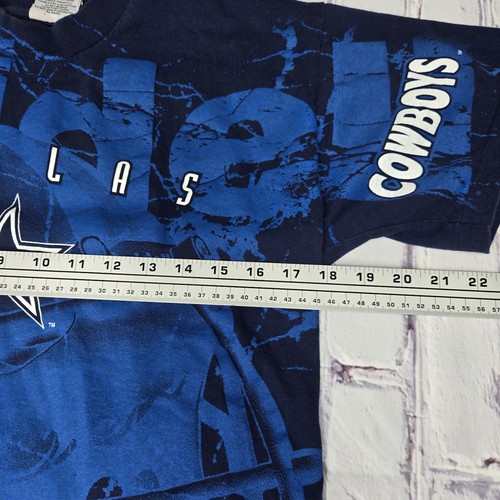 Vintage 1996 Riddell Dallas Cowboys TShirt Uomo Taglia Media Full Front Graphic - Foto 10 di 12
