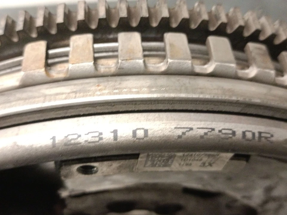 123107790R MOTOR SCHWUNGRAD / LUK / 123005771R / 5680922 FÜR RENAULT EXPRESS FUR - Bild 4 von 4