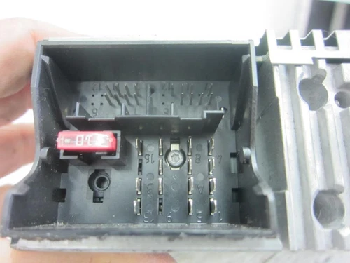 9660647677 Sistema Audio/Radio Cd para PEUGEOT 407 ST Sport 2007 1422715 - Imagen 6 de 10