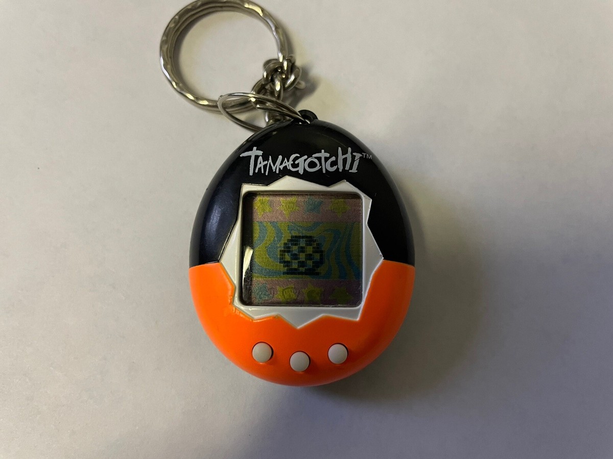 Vtg 1997 Original Bandai TAMAGOTCHI Electronic Pet Orange & Black