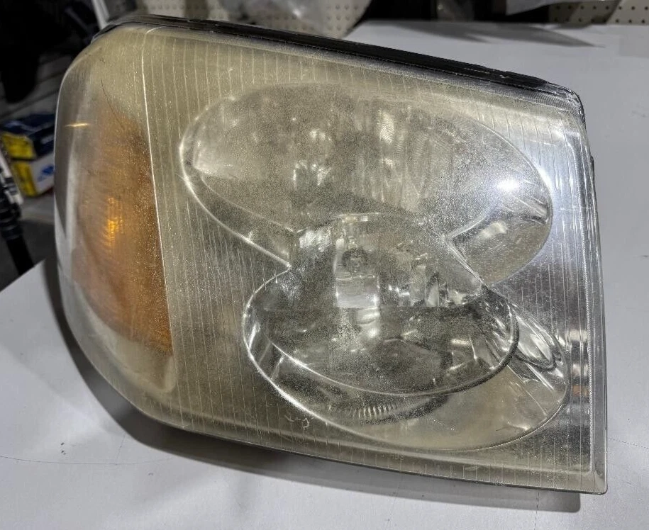 Faro delantero derecho GMC ENVOY 2002-2009 P/N 15069668 ORIGINAL OEM PIEZA USADA Foto 3 de 4