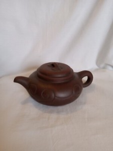 Chinese Yixing Purple  Clay  Teapot