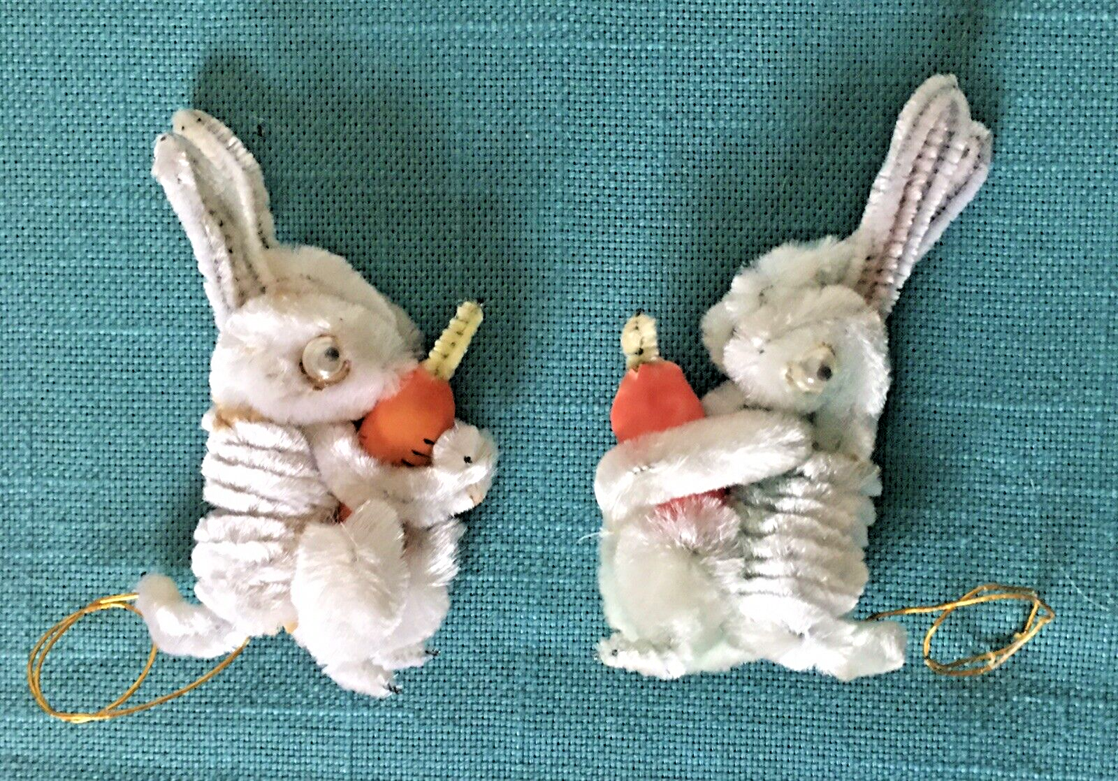Pipe Cleaners Keychain Rabbit Set of 2 Vintage Bunny Rabbits Chenille Pipe Cleaners Holding Their ...